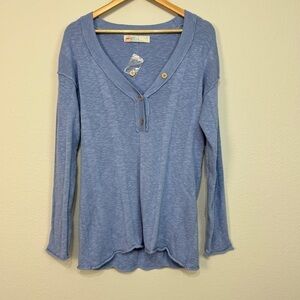Free People Beach Linen Blend Long Sleeve Blue V-Neck Size Medium Women